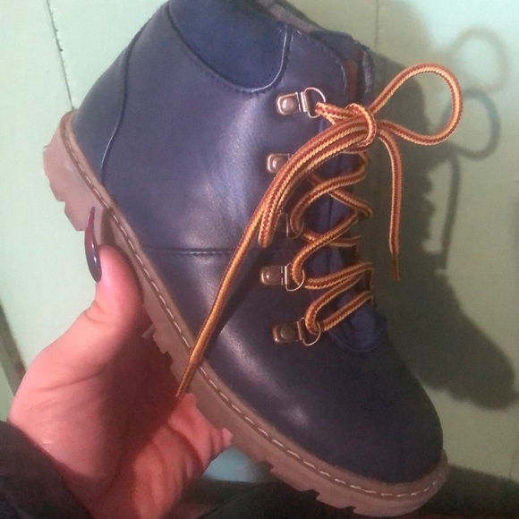 Navy blue Tommy Hillfiger boys size 1 - Picture 1 of 4